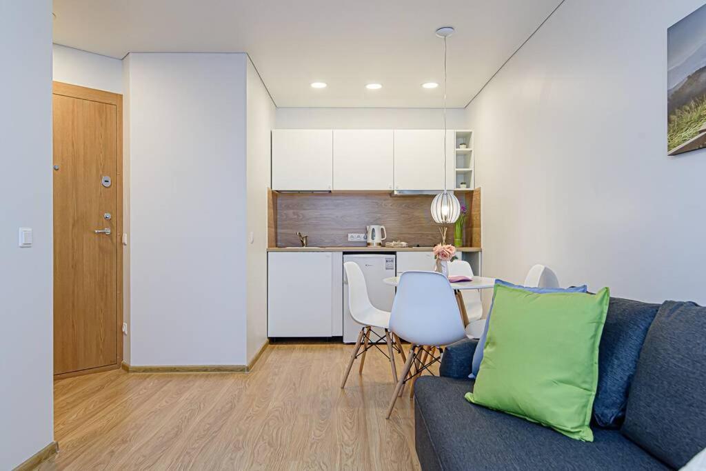 Bright Apartment,For 1-4,Near Old Town Vilnius Exterior photo